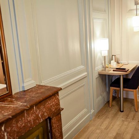 Hotel Du Dauphin Λυών Εξωτερικό φωτογραφία
